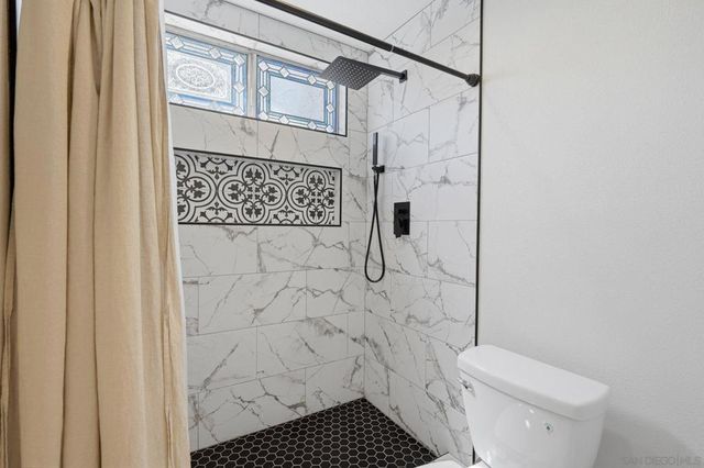 10218 Pebble Beach Drive, Santee, CA 92071