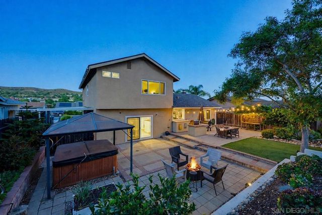 10218 Pebble Beach Drive, Santee, CA 92071