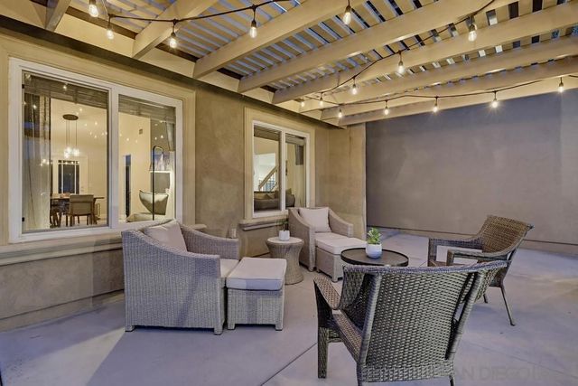 10218 Pebble Beach Drive, Santee, CA 92071