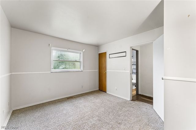 4445 Burkey Road, Austintown, OH 44515