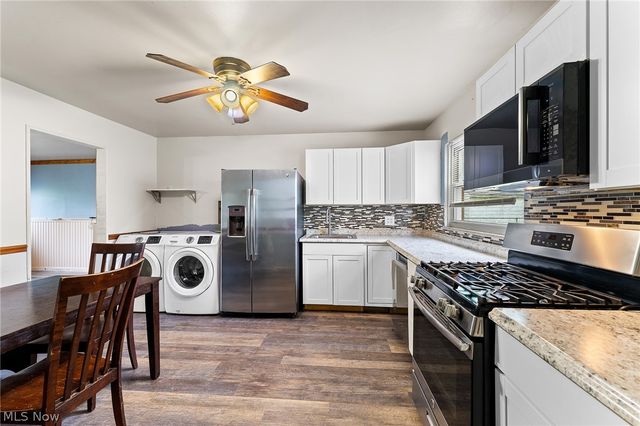 4445 Burkey Road, Austintown, OH 44515