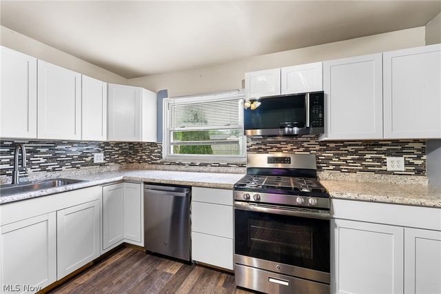 4445 Burkey Road, Austintown, OH 44515