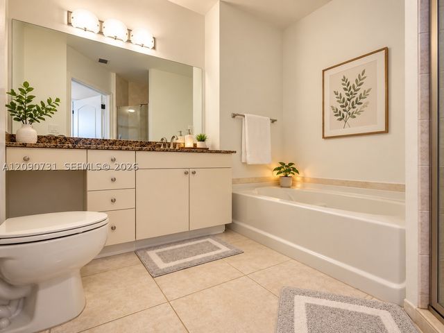1830 Radius Dr 1118, Hollywood, FL 33020