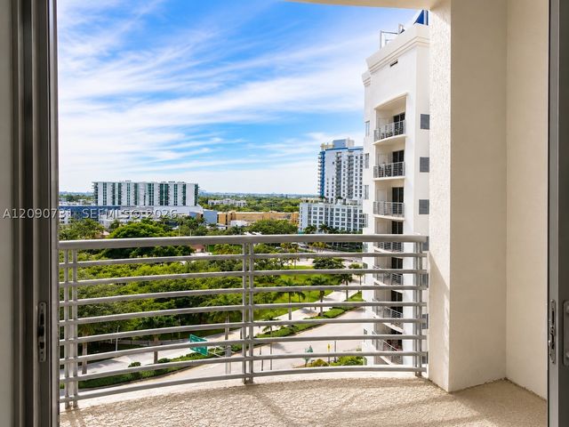 1830 Radius Dr 1118, Hollywood, FL 33020