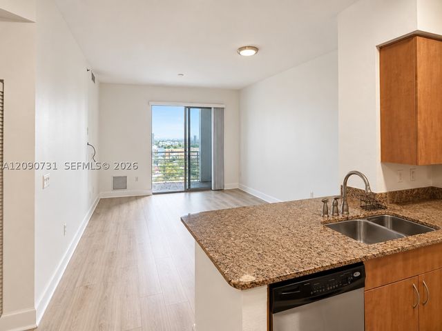 1830 Radius Dr 1118, Hollywood, FL 33020