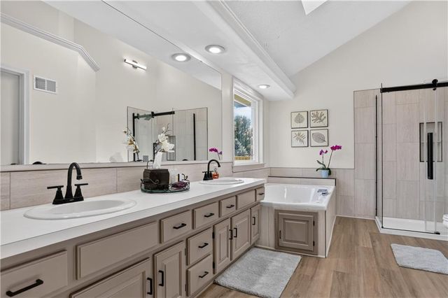19207 NE 128th Street, Kearney, MO 64060