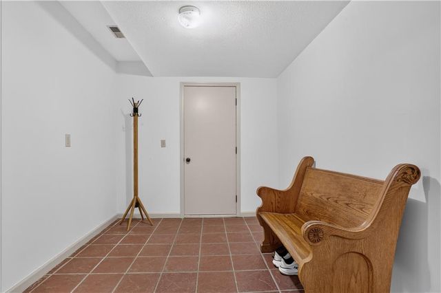 19207 NE 128th Street, Kearney, MO 64060