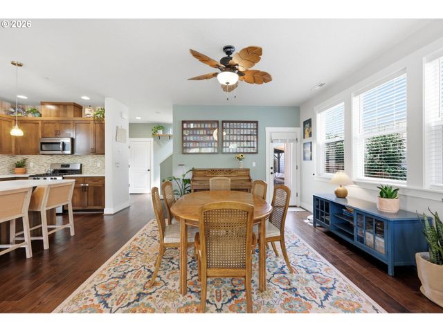 28784 Sw GENEVA Loop, Wilsonville, OR 97070