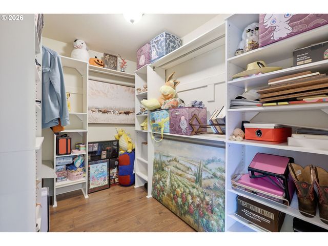 28784 Sw GENEVA Loop, Wilsonville, OR 97070