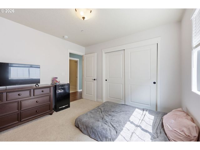 28784 Sw GENEVA Loop, Wilsonville, OR 97070