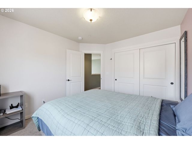 28784 Sw GENEVA Loop, Wilsonville, OR 97070