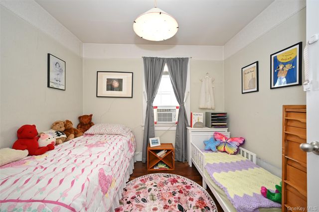 219 Floral Boulevard, Floral Park, NY 11001