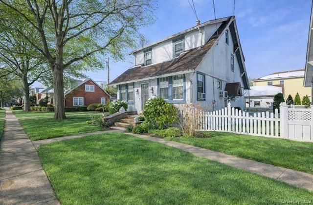 219 Floral Boulevard, Floral Park, NY 11001