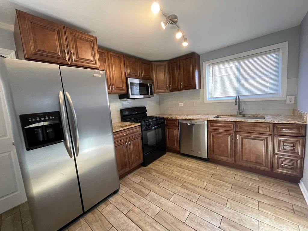 3724 Ruby Street, Schiller Park, IL 60176 — photo 2