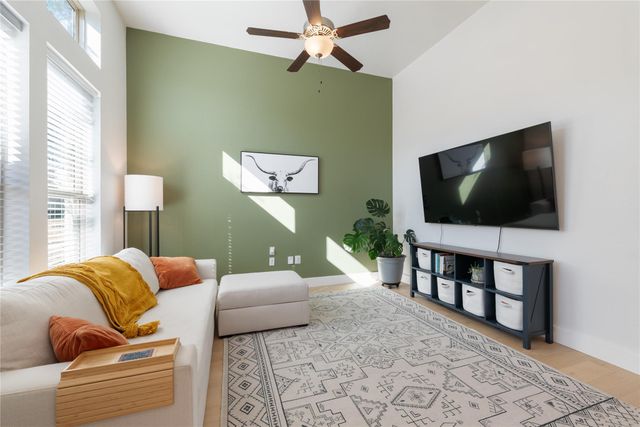 7817 Moody BND, Austin, TX 78744