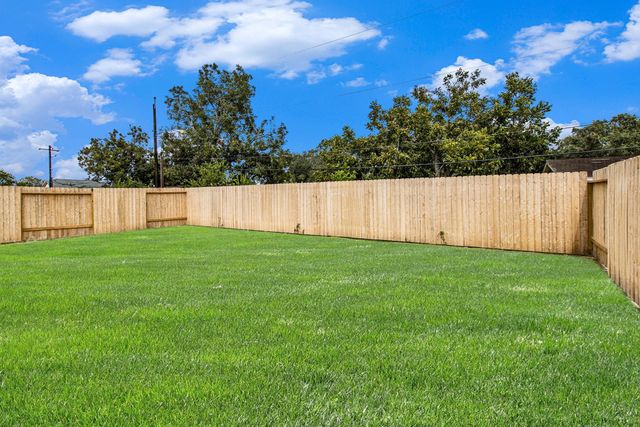 4341 Ellison Street, Bay City, TX 77414