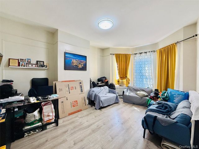 2828 Coddington Avenue, Bronx, NY 10461