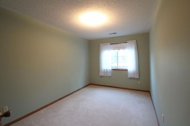 207 Primrose Court, Vadnais Heights, MN 55127