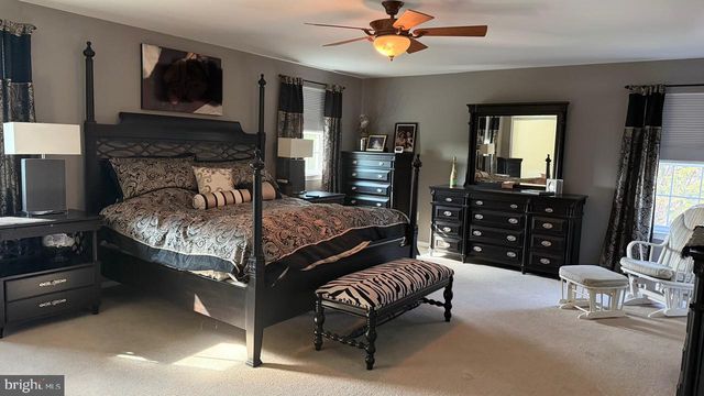 125 SUMMER HILL DR, Gilbertsville, PA 19525