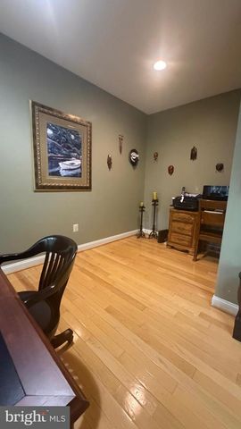 125 SUMMER HILL DR, Gilbertsville, PA 19525