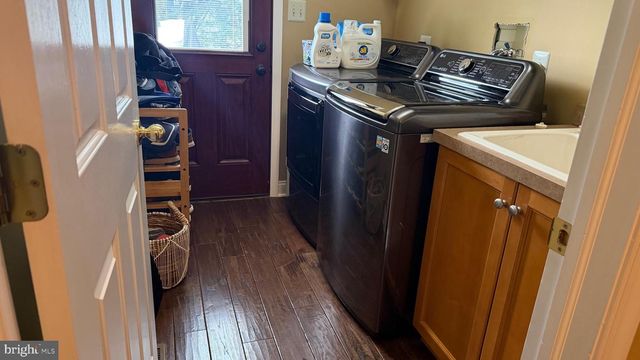 125 SUMMER HILL DR, Gilbertsville, PA 19525