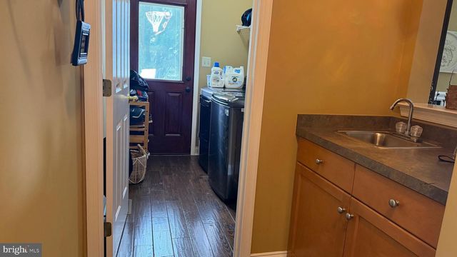 125 SUMMER HILL DR, Gilbertsville, PA 19525