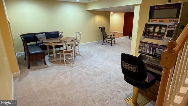 125 SUMMER HILL DR, Gilbertsville, PA 19525