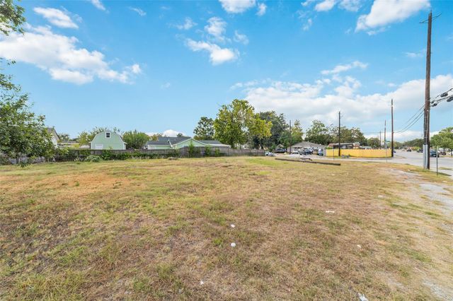 9625 Fulton Street, Houston, TX 77076