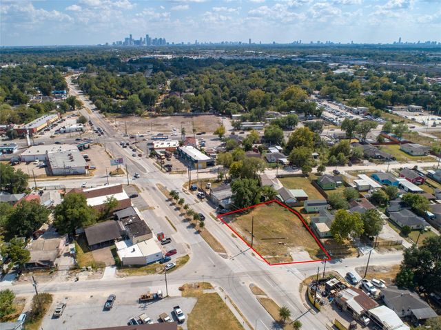 9625 Fulton Street, Houston, TX 77076