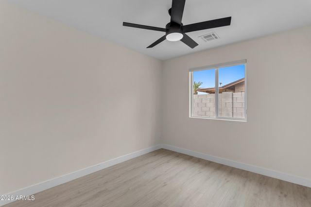 1759 W Nido Avenue, Mesa, AZ 85202