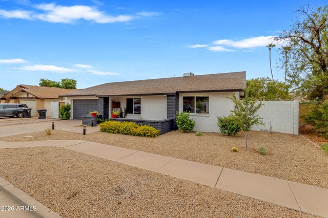 1759 W Nido Avenue, Mesa, AZ 85202
