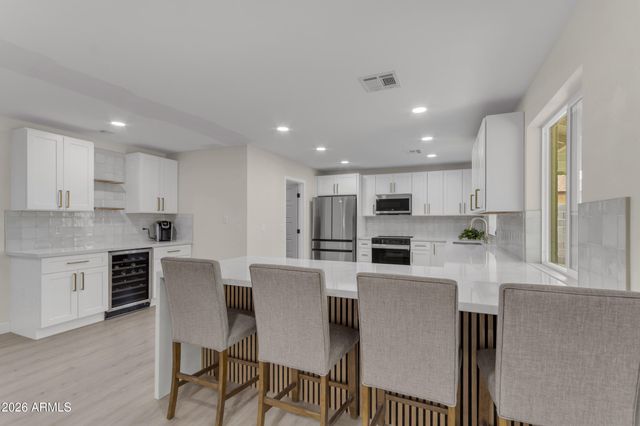 1759 W Nido Avenue, Mesa, AZ 85202