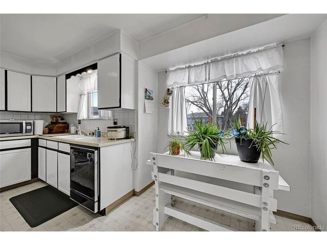 11622 W 71st Ave, Arvada, CO 80004