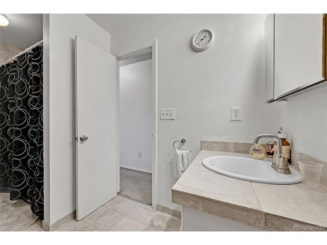 11622 W 71st Ave, Arvada, CO 80004