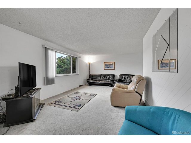 11622 W 71st Ave, Arvada, CO 80004