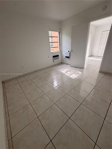 4715 NW 7th Street 108-2, Miami, FL 33126