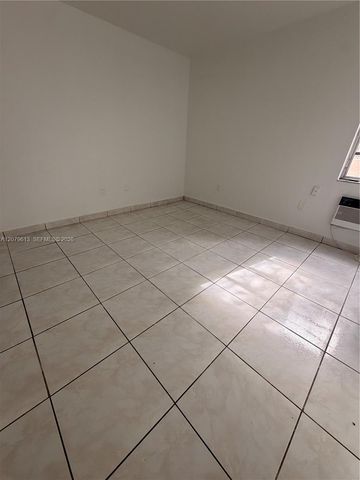 4715 NW 7th Street 108-2, Miami, FL 33126