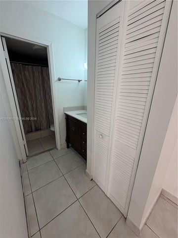 4715 NW 7th Street 108-2, Miami, FL 33126