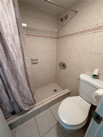 4715 NW 7th Street 108-2, Miami, FL 33126