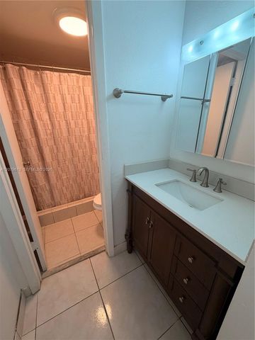 4715 NW 7th Street 108-2, Miami, FL 33126