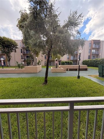 4715 NW 7th Street 108-2, Miami, FL 33126