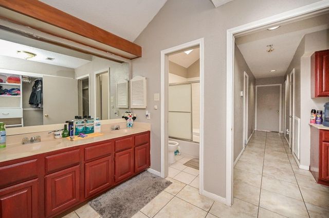 9319 Belle Park Drive, Houston, TX 77099