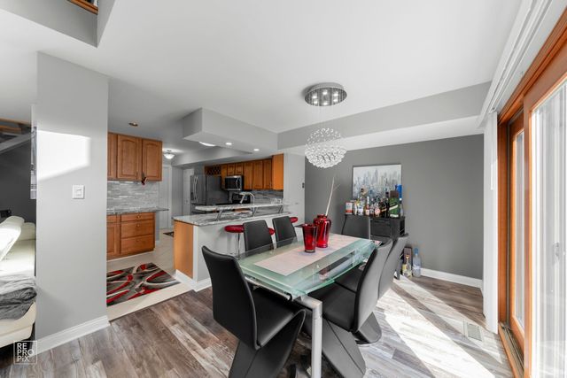 15513 Whitehall Lane 15513, Orland Park, IL 60462