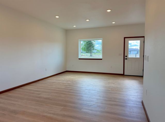 2758 W SECOND AVENUE, North Pole, AK 99705