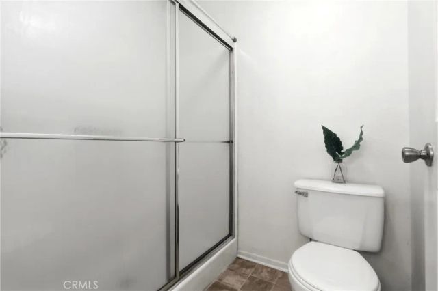 19077 Elm, Apple Valley, CA 92308