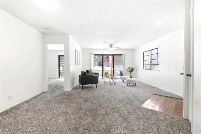 19077 Elm, Apple Valley, CA 92308