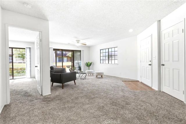 19077 Elm, Apple Valley, CA 92308