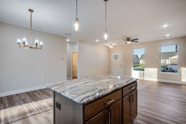 613 S Sweetwater, Maize, KS 67101