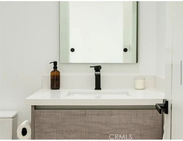 12136 Clarkson Rd Road, Los Angeles, CA 90064