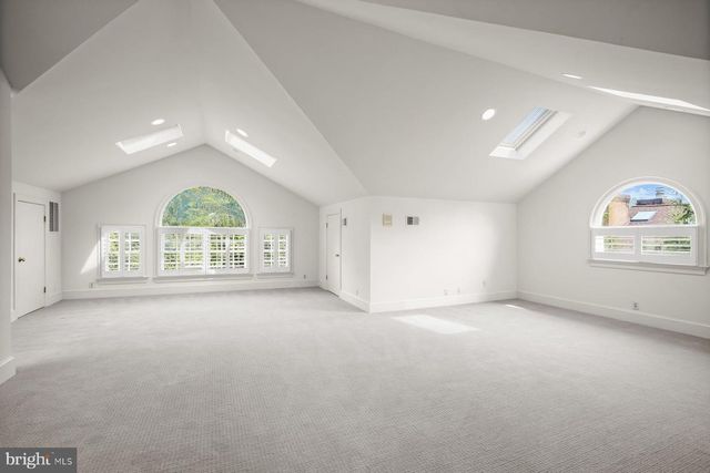 1620 FOXHALL RD NW, Washington, DC 20007